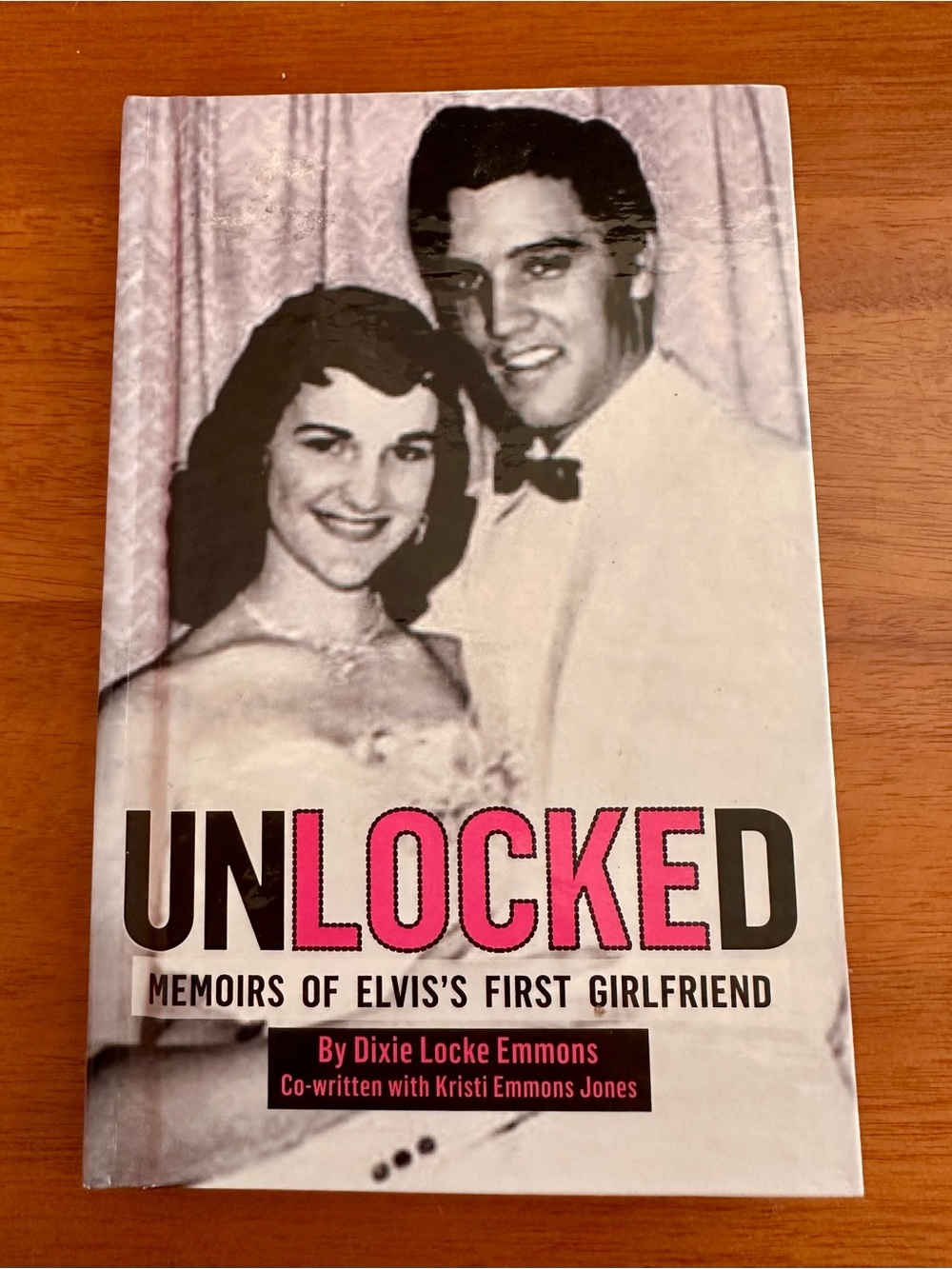 UNLOCKED Memoirs of Elvis's First Girlfriend —Dixie Locke Signed Copy